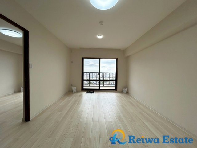 オクトス湘南茅ヶ崎グランドヒルの居間・リビング