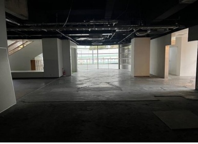 大阪市教育会館東館