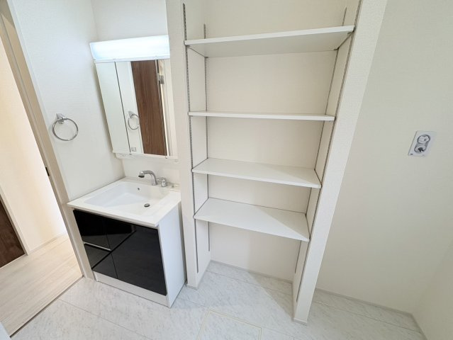 ☆神戸市西区玉津町高津橋　新築戸建☆の独立洗面台