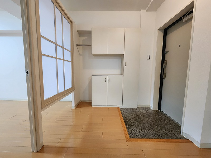 グレースメゾン小牧ヒルズの玄関|明かるくきれいな玄関です