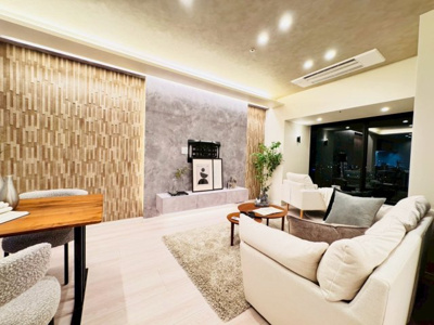 【居間・リビング】 | シティタワーズ豊洲ザ・ツインサウスタワー | こちらの居間で趣味の時間をお楽しみください