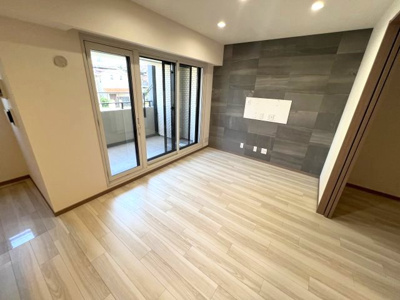 【居間・リビング】 | ワコーレフェリズ西岡本