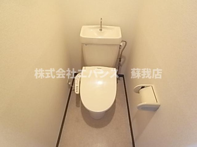 【トイレ】 | メディパル | 清潔感のある温水洗浄便座付トイレです