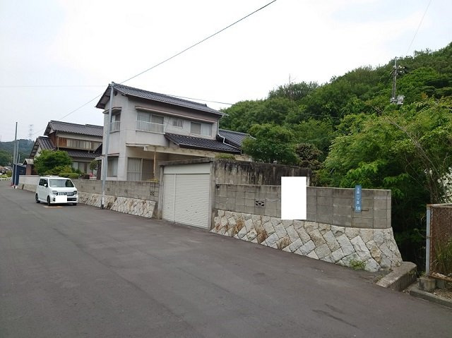 玉野市玉原1丁目の外観