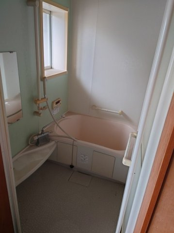 玉野市玉原1丁目の浴室