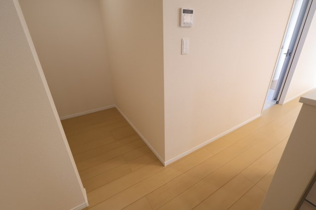 《仲介手数料無料》上尾市中分１丁目27-6(A号棟)新築一戸建てハートフルタウン