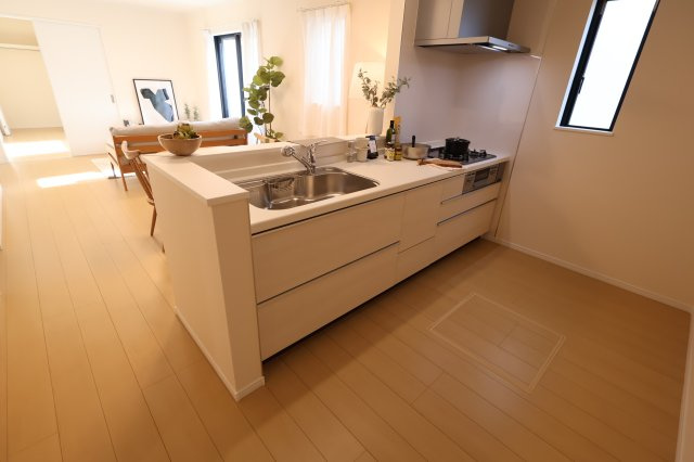 《仲介手数料無料》上尾市中分１丁目27-6(A号棟)新築一戸建てハートフルタウン