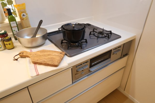 《仲介手数料無料》上尾市中分１丁目27-6新築一戸建てハートフルタウンのキッチン