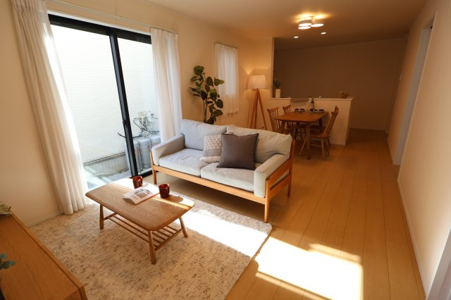 《仲介手数料無料》上尾市中分１丁目27-6(A号棟)新築一戸建てハートフルタウン