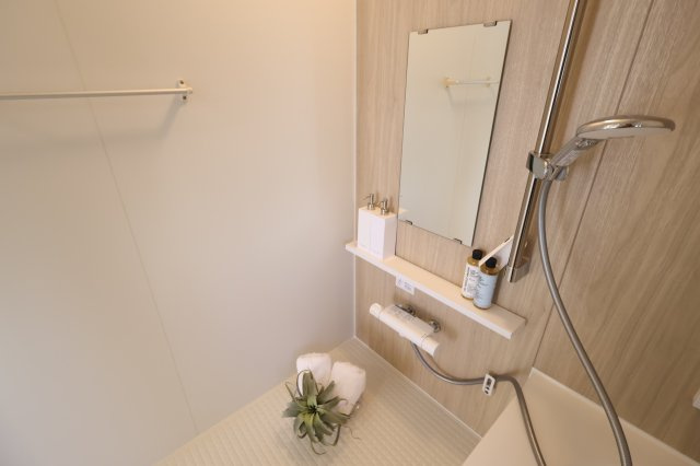 《仲介手数料無料》上尾市中分１丁目27-6新築一戸建てハートフルタウンの浴室