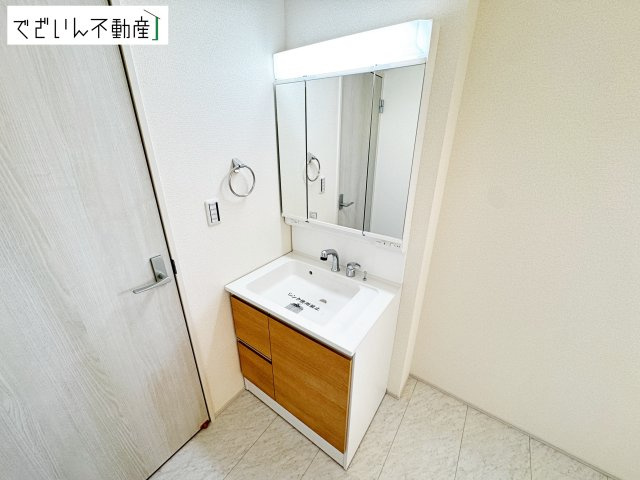 【独立洗面台】 | Livele Garden.S寄居町露梨子　新築住宅 | ≪5号棟≫
現地(2025年12月撮影)