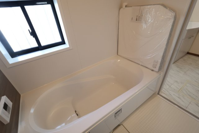 《仲介手数料無料》上尾市中分１丁目27-6(B号棟)新築一戸建てハートフルタウン