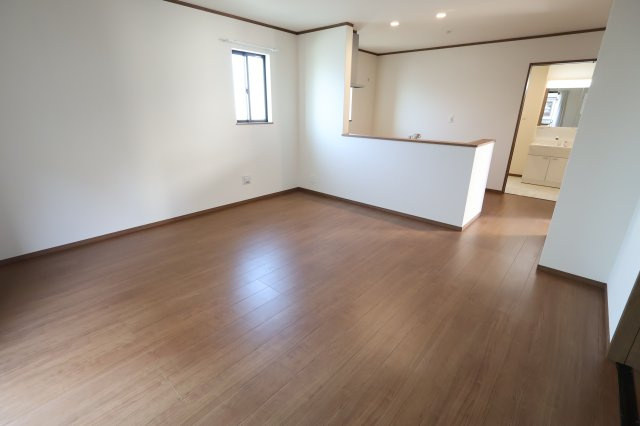 《仲介手数料無料》上尾市中分１丁目27-6(B号棟)新築一戸建てハートフルタウンの外観