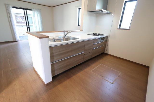 《仲介手数料無料》上尾市中分１丁目27-6(B号棟)新築一戸建てハートフルタウン