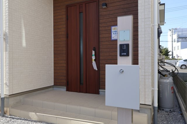 《仲介手数料無料》上尾市中分１丁目27-6(B号棟)新築一戸建てハートフルタウン