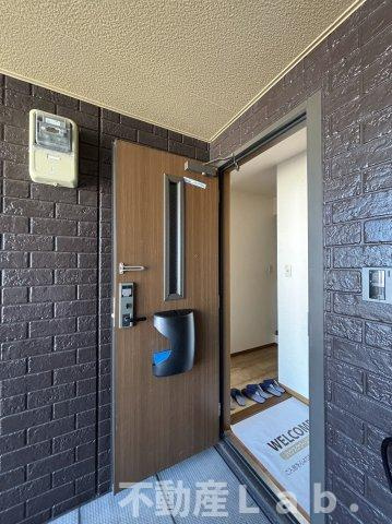 エクレール・アイ　B棟のエントランス