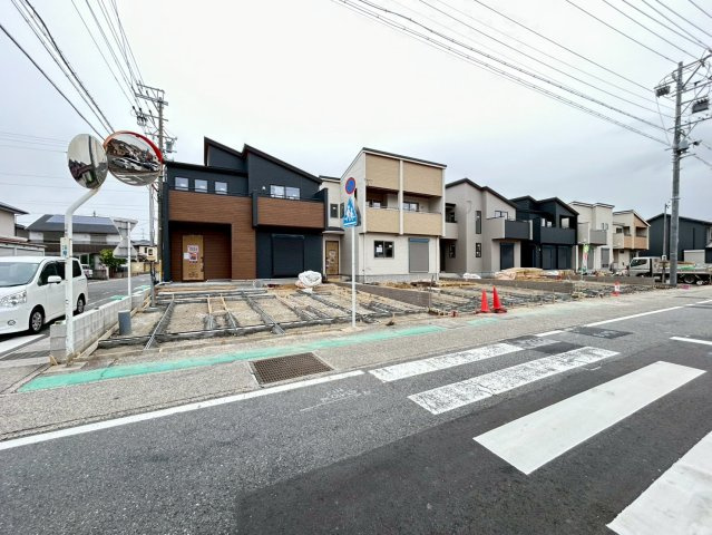 【商談中】ブルーミングガーデン　一宮市奥町　全6区画分譲の外観|「現地（2025年10月18日）撮影」　
■全体写真　
■ヤマダ不動産　株式会社リライフ　