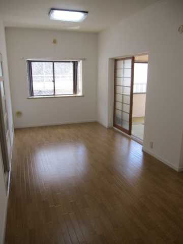 K・B・M井口台の居間・リビング|ゆったりとしたリビングです