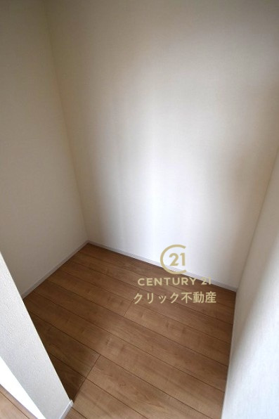 Grace　水戸市元吉田町　3期 　限定1棟！の収納|人気のウォークインクローゼット配備。服だけでなく、帽子やバッグなどもまとめて管理することができます。おしゃれが楽しくなりますね♪