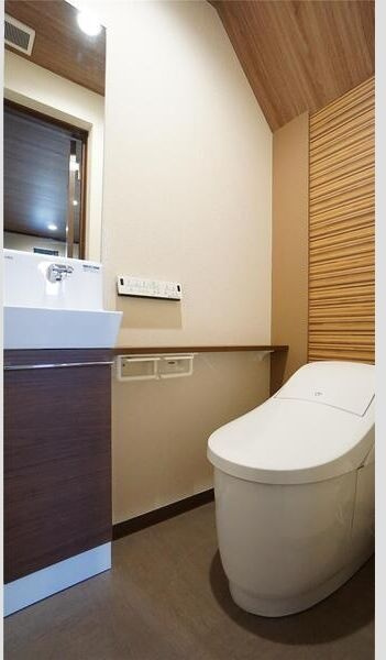 ヒルズレジデンシャルN14のトイレ