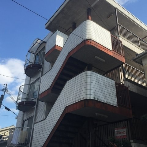 シャトール源氏ヶ丘の外観