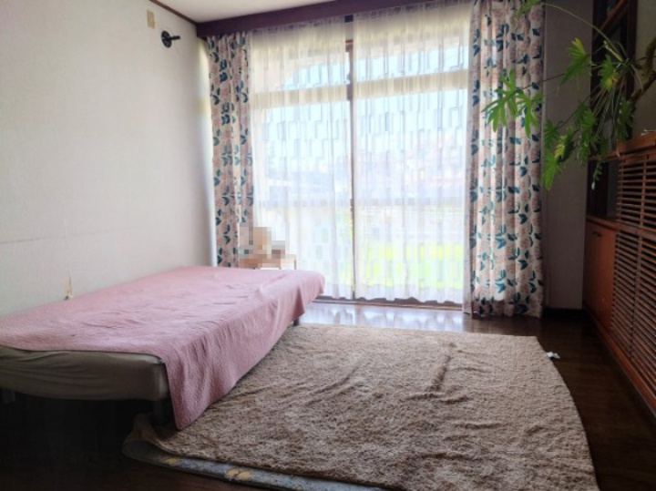 【居間・リビング】の画像