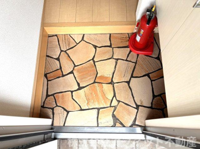 【エントランス】 | ヴィラ プレステージ