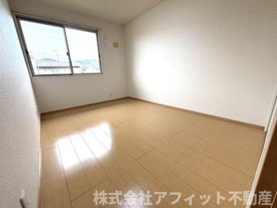 【その他】 | ヴィラ プレステージ | 東側の洋室6帖