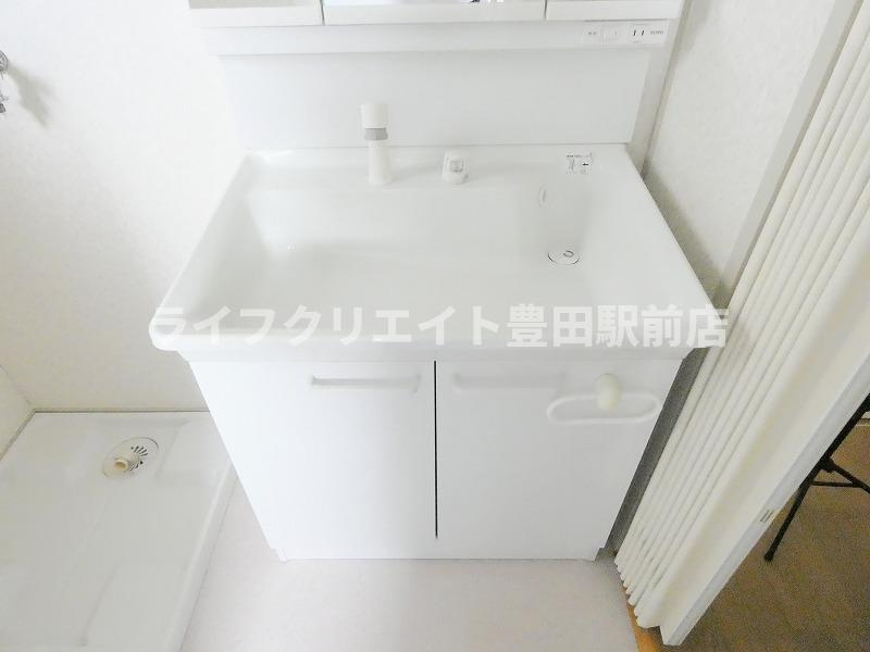 京王ガーデン平山の洗面所