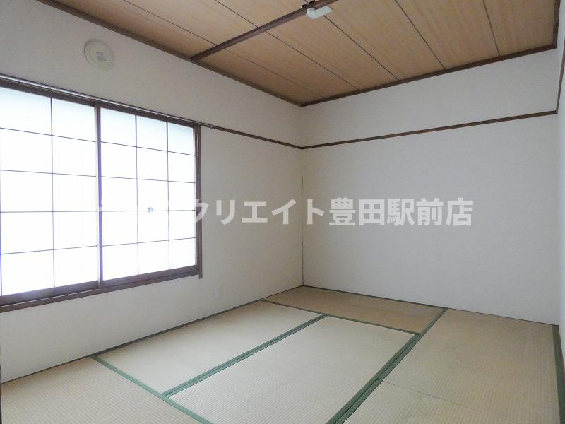 京王ガーデン平山の内装
