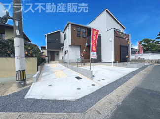 【外観】 | 現地写真。プラス不動産販売なら、現場の全ての棟をまとめてご見学頂けます。