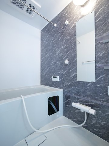 エクセレンス西花尻の浴室