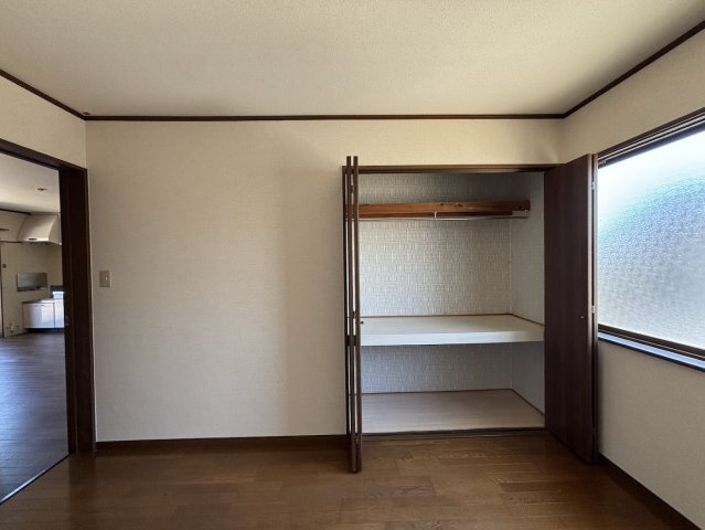 シャルマン野口　A棟の収納