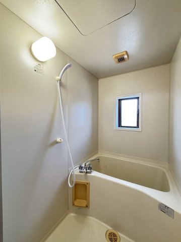 シャルマン野口　A棟の浴室