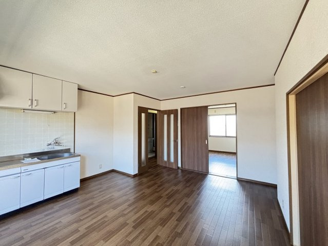 シャルマン野口　A棟の居間・リビング