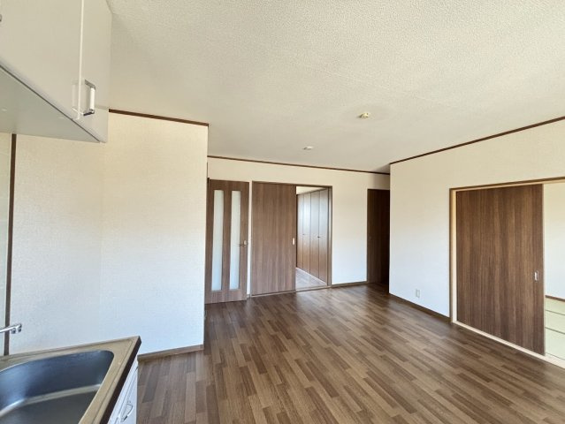 シャルマン野口　A棟の居間・リビング