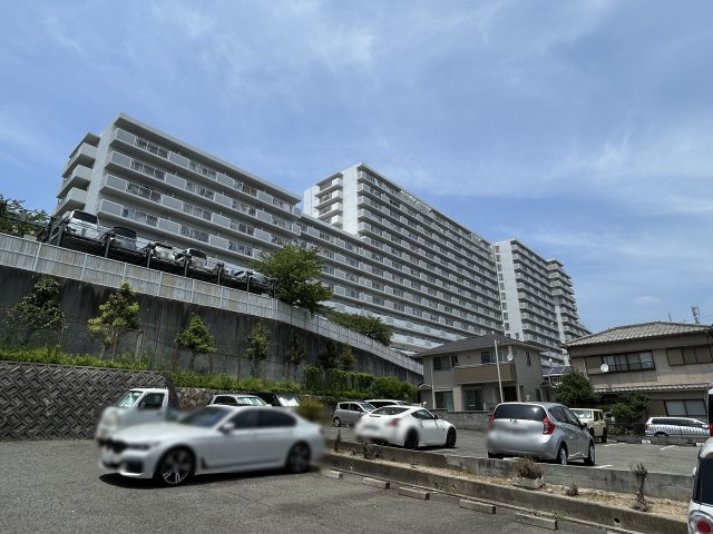 朝霧パーク・ホームズの外観