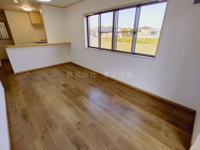 【居間・リビング】 | 川越市砂久保 | 使いやすい13.5帖のリビングです