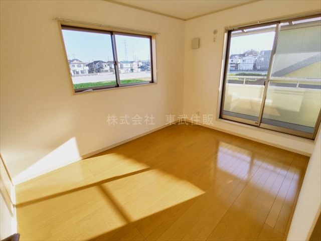 【寝室】 | 川越市砂久保 | 洋室6.0帖南東側、寝室にいかがでしょうか