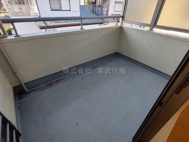 【バルコニー】 | 川越市砂久保 | 開放的で明るい空間を演出してくれるバルコニーです