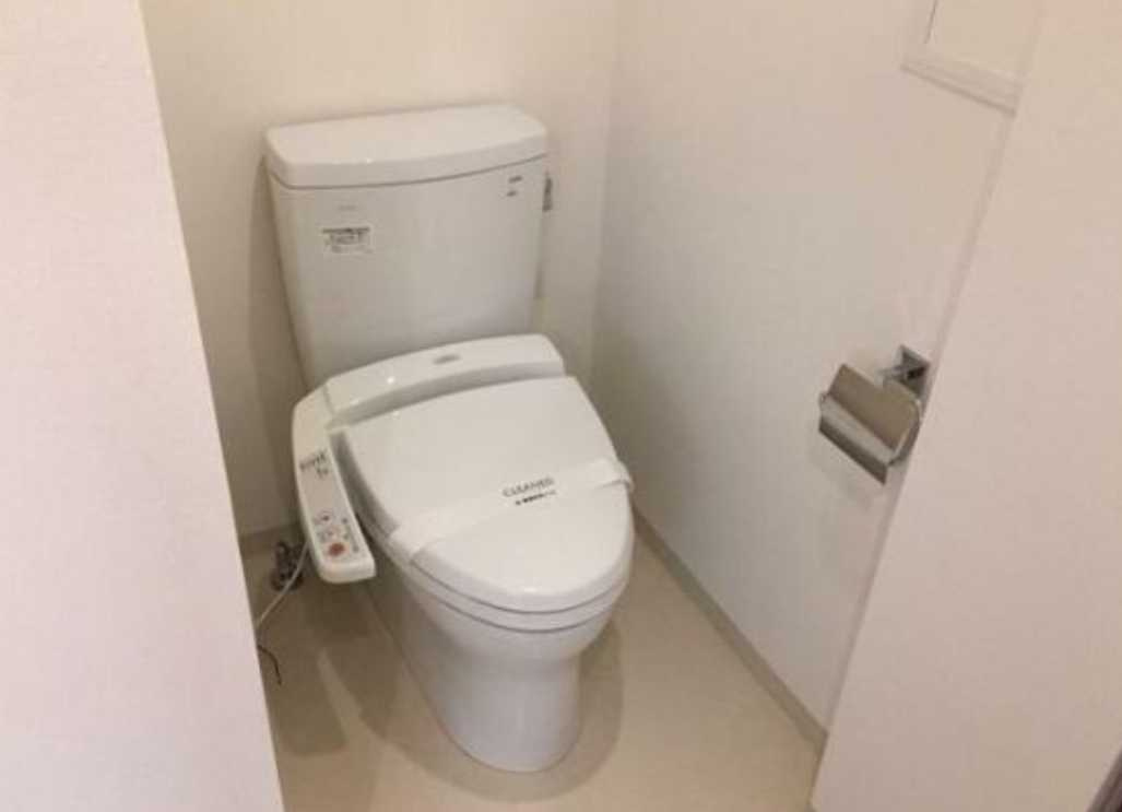 コンフォリア駒場　ペット相談可　浴室乾燥機　礼金０のトイレ