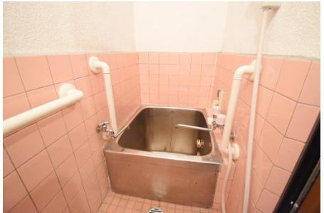 中古テラスハウス　大東市御供田1丁目（昭和43年築）の浴室