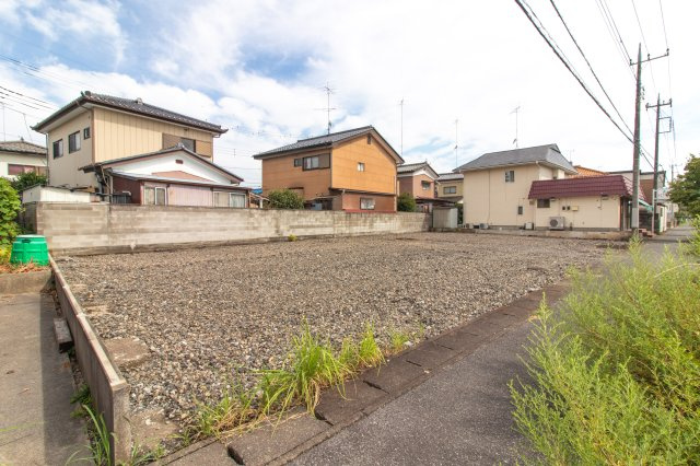 足利市利保町１丁目の売地の外観