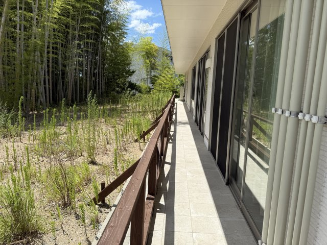 第6秋葉デイケア店舗のバルコニー