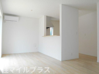 【居間・リビング】 | 本宮市青田新築一戸建て11棟 | リビングです