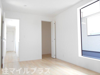【洋室】 | 本宮市青田新築一戸建て11棟 | コンパクトで使いやすい洋室です