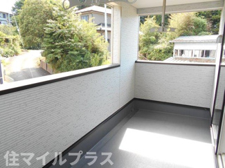 【バルコニー】 | 本宮市青田新築一戸建て11棟 | 外からの目が気にならないバルコニーで洗濯物が干せます