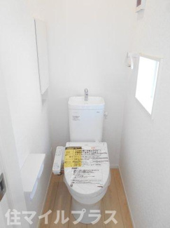 【トイレ】 | 本宮市青田新築一戸建て11棟 | 落ち着いた色調のトイレです