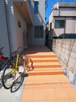 【エントランス】