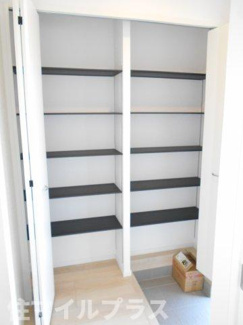 【玄関】 | 本宮市青田新築一戸建て11棟 | ゆったりとした玄関です